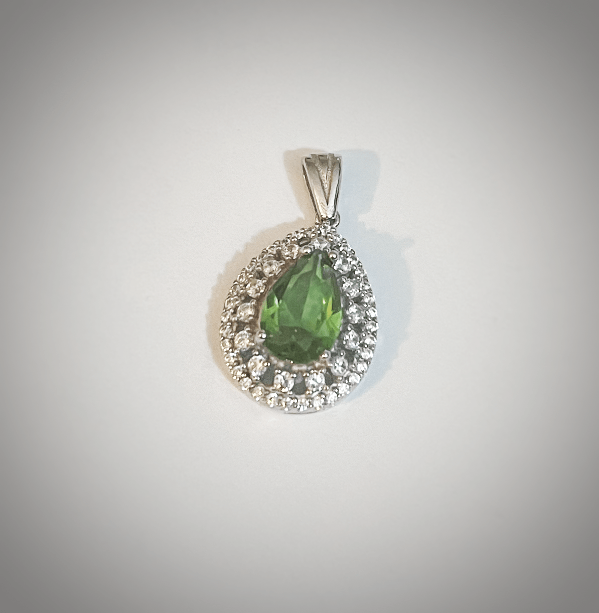 Emel Zultanite Pendant