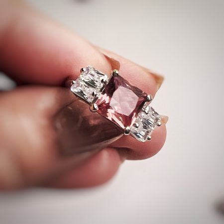 Eylül Zultanite Ring
