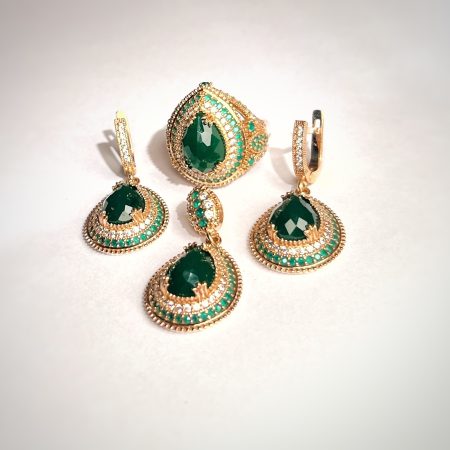 Ottoman Emerald Earrings, Pendant & Ring Set (Size 9)