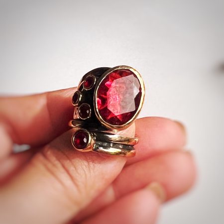 Özlem Garnet Antique Ring (adjustable)