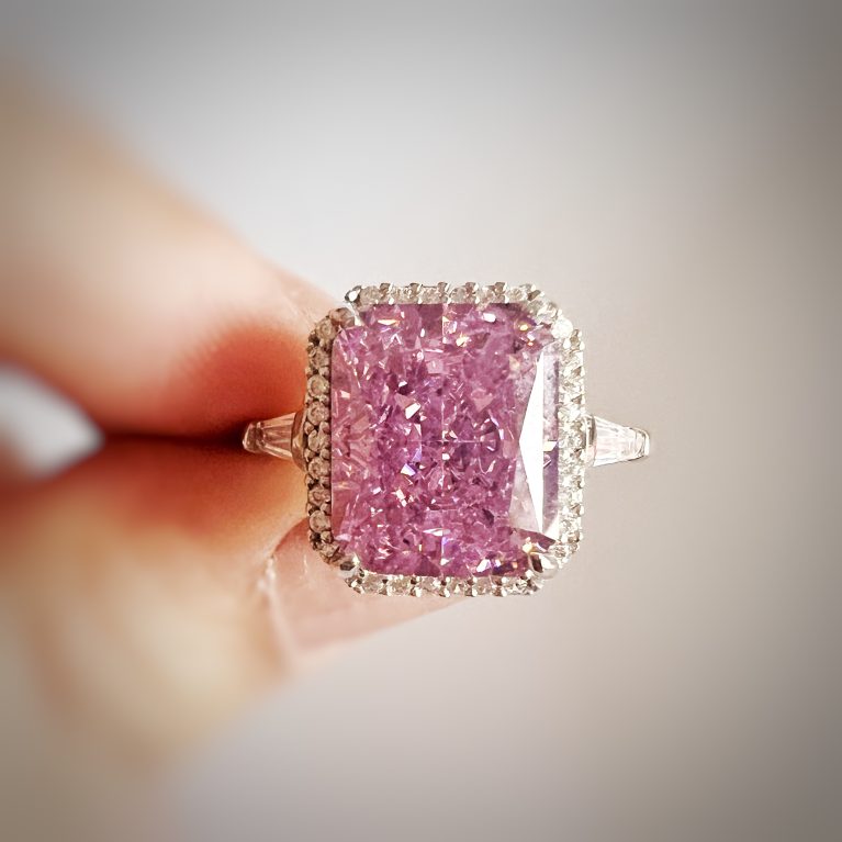 Magnolia Ice Ring (Size 8)